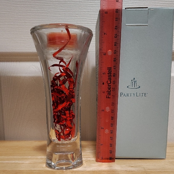 PartyLite Clarity 7" (18cm) Taper/Tealight Holder - Picture 2 of 4